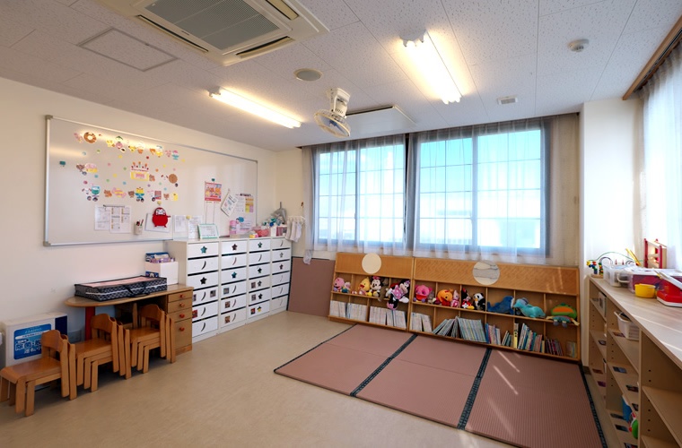 子育て支援室