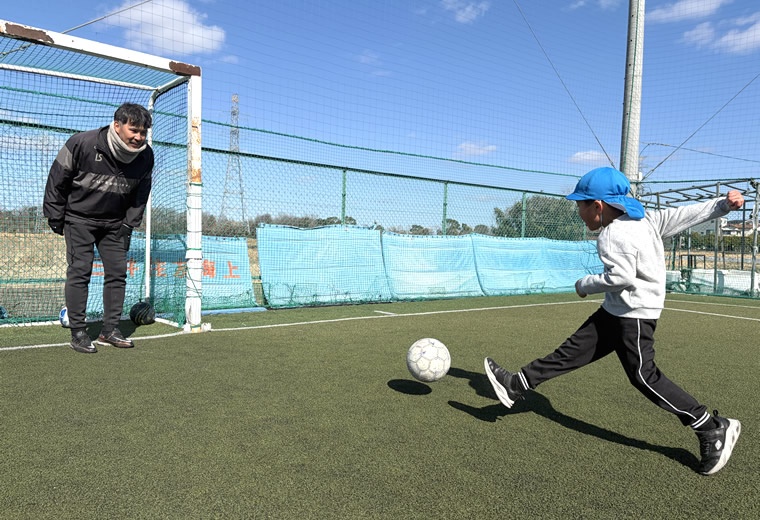 サッカー指導