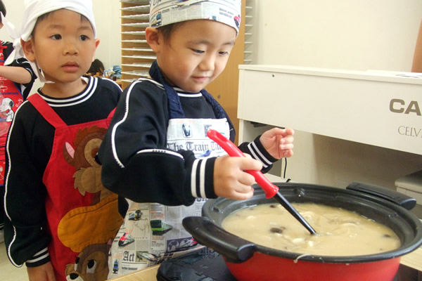 食育：シチュー作り